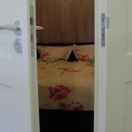 “te Warskip Bij Blokvis” *