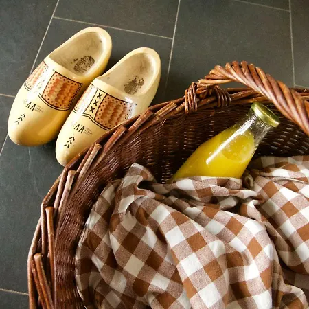 Bed & Breakfast “te Warskip Bij Blokvis” *