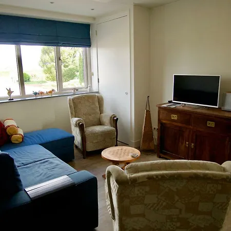 Bed & Breakfast “te Warskip Bij Blokvis” *