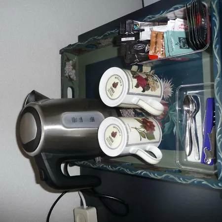 “te Warskip Bij Blokvis” Bed & Breakfast