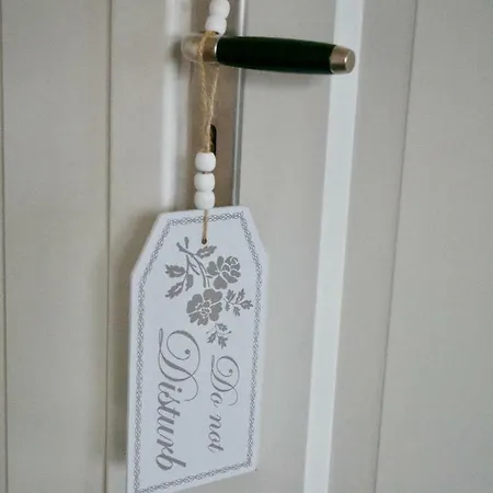 Bed & Breakfast “te Warskip Bij Blokvis”