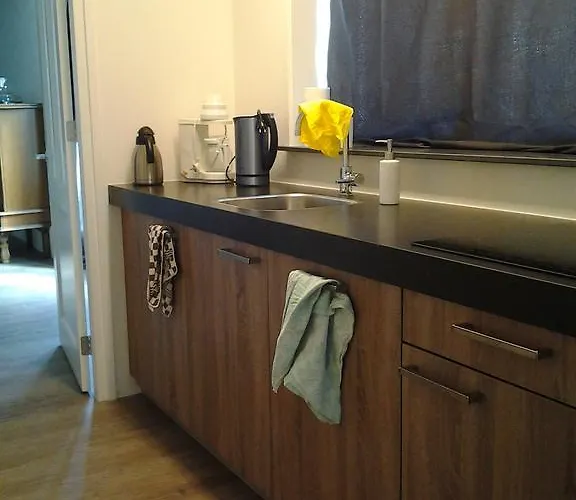 “te Warskip Bij Blokvis” * Medemblik