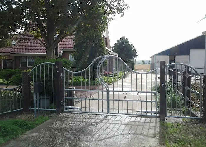 “te Warskip Bij Blokvis” Bed & Breakfast