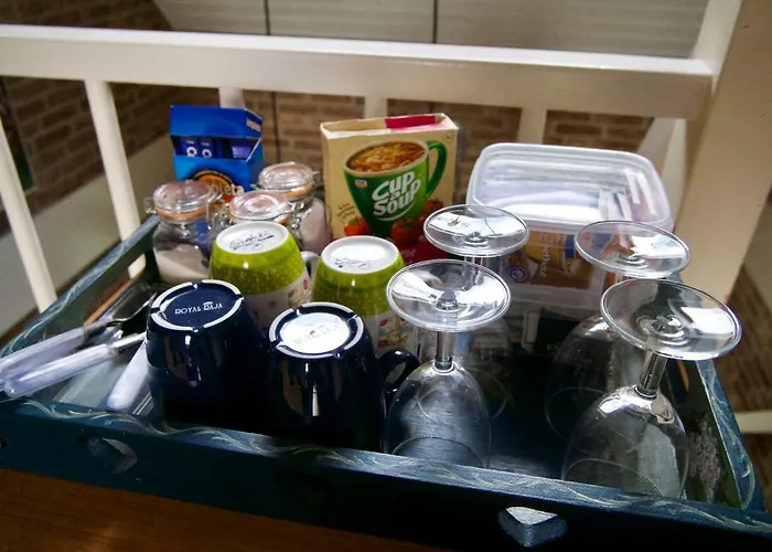 “te Warskip Bij Blokvis” * Medemblik