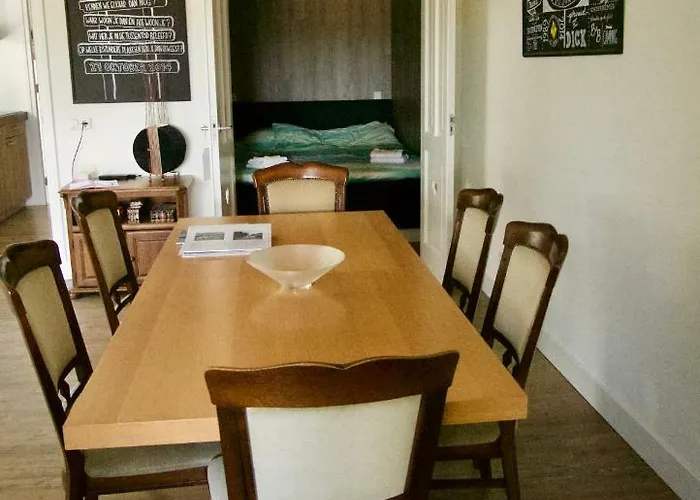 “te Warskip Bij Blokvis” * Medemblik