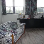 “te Warskip Bij Blokvis” * 메뎀브릭