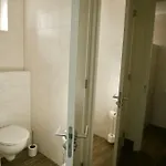 “te Warskip Bij Blokvis” B&B 메뎀브릭