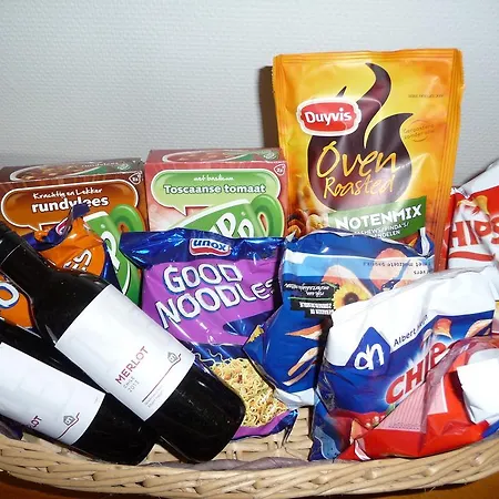 Bed & Breakfast “te Warskip Bij Blokvis”