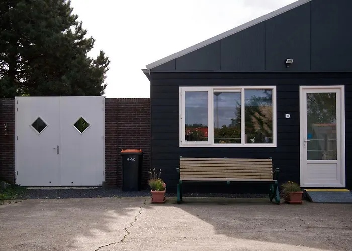 “te Warskip Bij Blokvis” Bed & Breakfast *